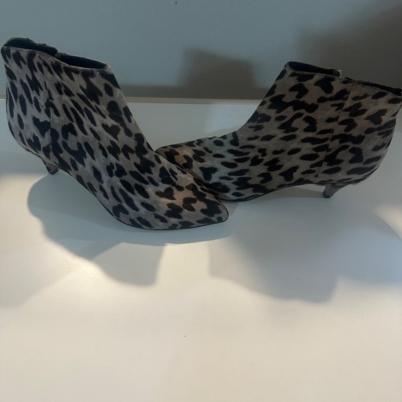 Sam Edelman Booties - Size 8.5 - Picture 2 of 5